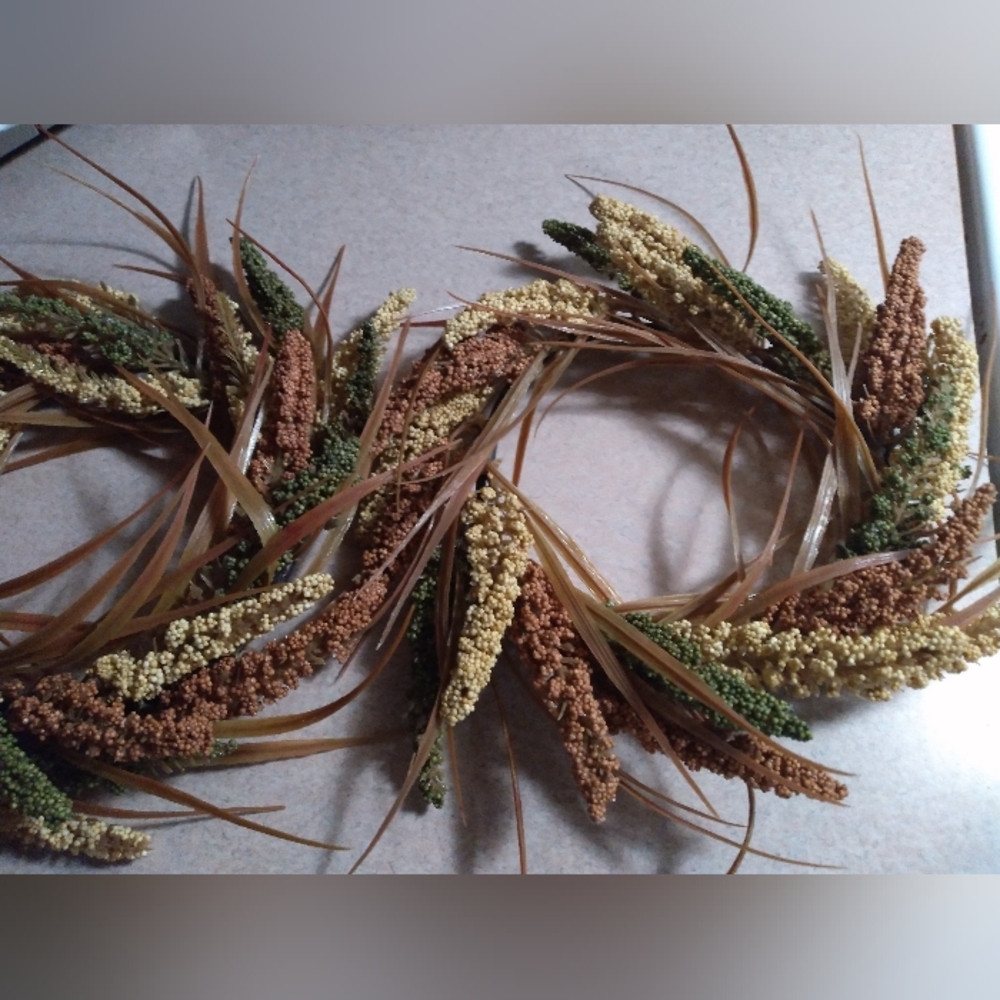 Hobby Lobby Mini Wreaths Bundle (2) - Picture 2 of 3